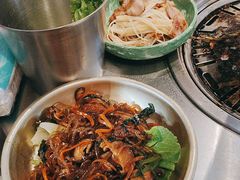 -欧巴炭烤肉오빠숯불구이(南京东路店)
