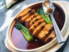 咸蛋黄红烧肉-肴约·花园式餐厅(湖里店)