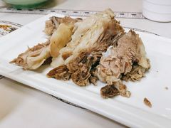 手抓羊肉半斤-贯贯吉·清真餐厅(浙江中路店)