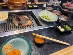 -臻牛烤肉