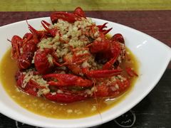 -扒虾小妹儿麻辣海鲜(宏图街店)