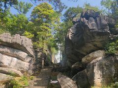 -梭布垭石林景区