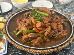 -八两八金·莱芜特色炒鸡(市南漳浦路店)