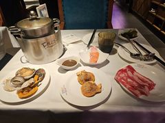 -领鲜活海鲜榴莲自助火锅(东门店)