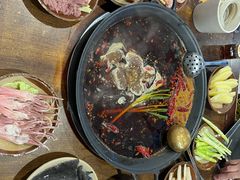 -黄潇洒老火锅(九眼桥宏济巷店)