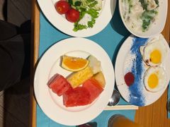 -亚龙湾希尔顿自助餐厅·海鲜·烧烤·沙滩BBQ·现场乐队