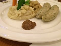 -LENBACH兰巴赫西餐啤酒坊(大连星海广场店)