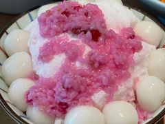 玫瑰醪糟冰汤团-花盐街·四川乐山小吃(西单大悦城店)