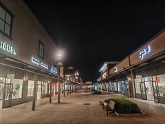 -沼津魚がし鮨(御殿場アウトレット店)