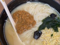 -灵芝妹子海鲜米线(瓦房店新玛特店)