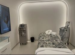 -紫琪尔胸部养护中心