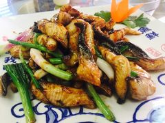 -年辉渔村·非遗传承餐厅(新丰江店)