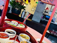 -行家海鲜火锅酒家(静安寺店)