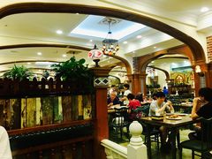 大堂-清真·玛丽亚新疆菜主题餐厅(浙江中路店)