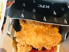 -肯德基(西影路店)