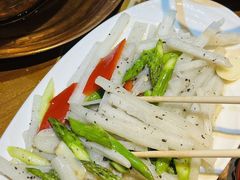 -雀舞云南菜(天津天河城购物中心店)