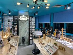-Trend1881视光·蔡司视觉(领展广场店)