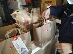 -麦当劳(杨林得来速店)