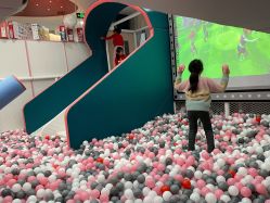 -萌卡Kids共享玩具(方糖店)