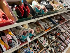 -BIGOFFS 超级折扣(仁恒伊势丹店)