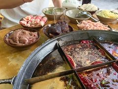 -正南齊北重庆老火锅(光华村直营店)