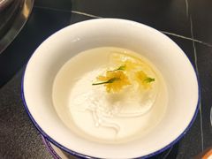 -味当家鱼头火锅.•甲鱼料理(金沙店)