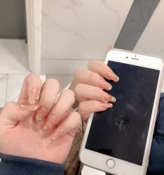 -晨·艺美甲美睫