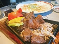 -穹六人间 people 6(岳阳路店)