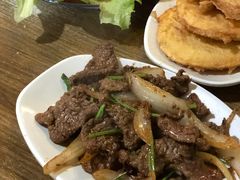 传统烤羊肉-炙热童年·老北京炙子烤肉(南锣鼓巷店)