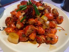 -巴厘龙虾·榜首油焖大虾(音乐学院·沿江酒馆店)