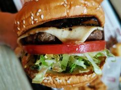-The Habit Burger Grill 哈比特汉堡(复兴soho店)