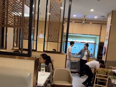 -七欣天香辣蟹火锅(闵行浦江欢乐颂店)