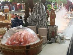 -四囍码头海鲜烧烤自助火锅(外滩南京东路悦荟广场店)