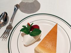 -Wolfgang’s Steakhouse 沃夫冈牛排馆(上海白玉兰广场店)