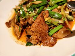 蒜苗回锅黑猪肉-许家菜(DT51店)