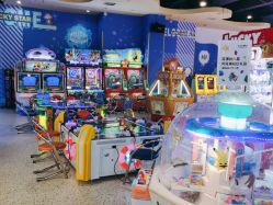 -Lucky Star幸运星&一同潮玩(友阿国际广场店)