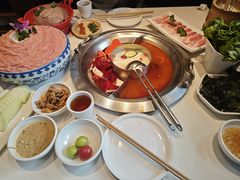 -周师兄大刀腰片火锅(磁器口直营店)