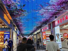 -八一路好吃街(雨田商务大厦店)