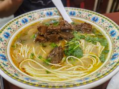 -金杨拉面王小吃面馆·牛三宝面·红烧牛肉粉