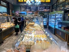 面包甜点陈列柜-东哥面包(江宁大润发店)