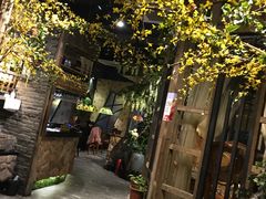 -春天里·老街坊餐厅(港隆广场店)