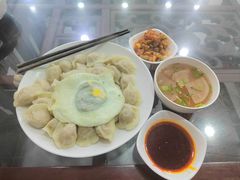 -牛一嘴·兰州牛肉面·大盘鸡(财富中心店)