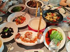 招牌香酥烤鸭-秀儿四九城·新京菜(亚运村鸟巢店)