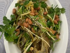 秘制捞鸳鸯鱼皮-粤·向群饭店(龙津东路总店)