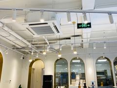 -Fridi Patisserie Cafe