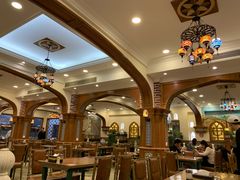 大堂-清真·玛丽亚新疆菜主题餐厅(浙江中路店)