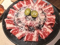-蚂蚁洞·烤肉大营地(上海静安大悦城店)