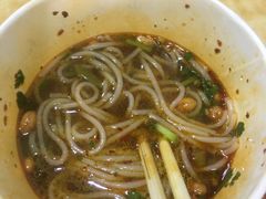 -覃肥叔桂林米粉(粮道街店)