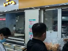 门面-钟楼大面包