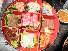 -热火朝天鲜切牛肉火锅(南强街巷店)